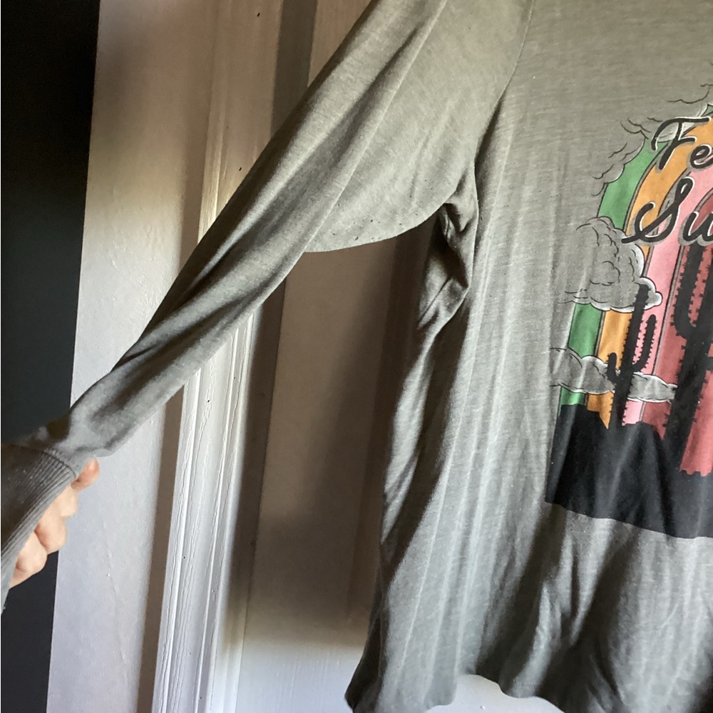 Torrid sz3 long sleeve hooded tee - Picture 5 of 7